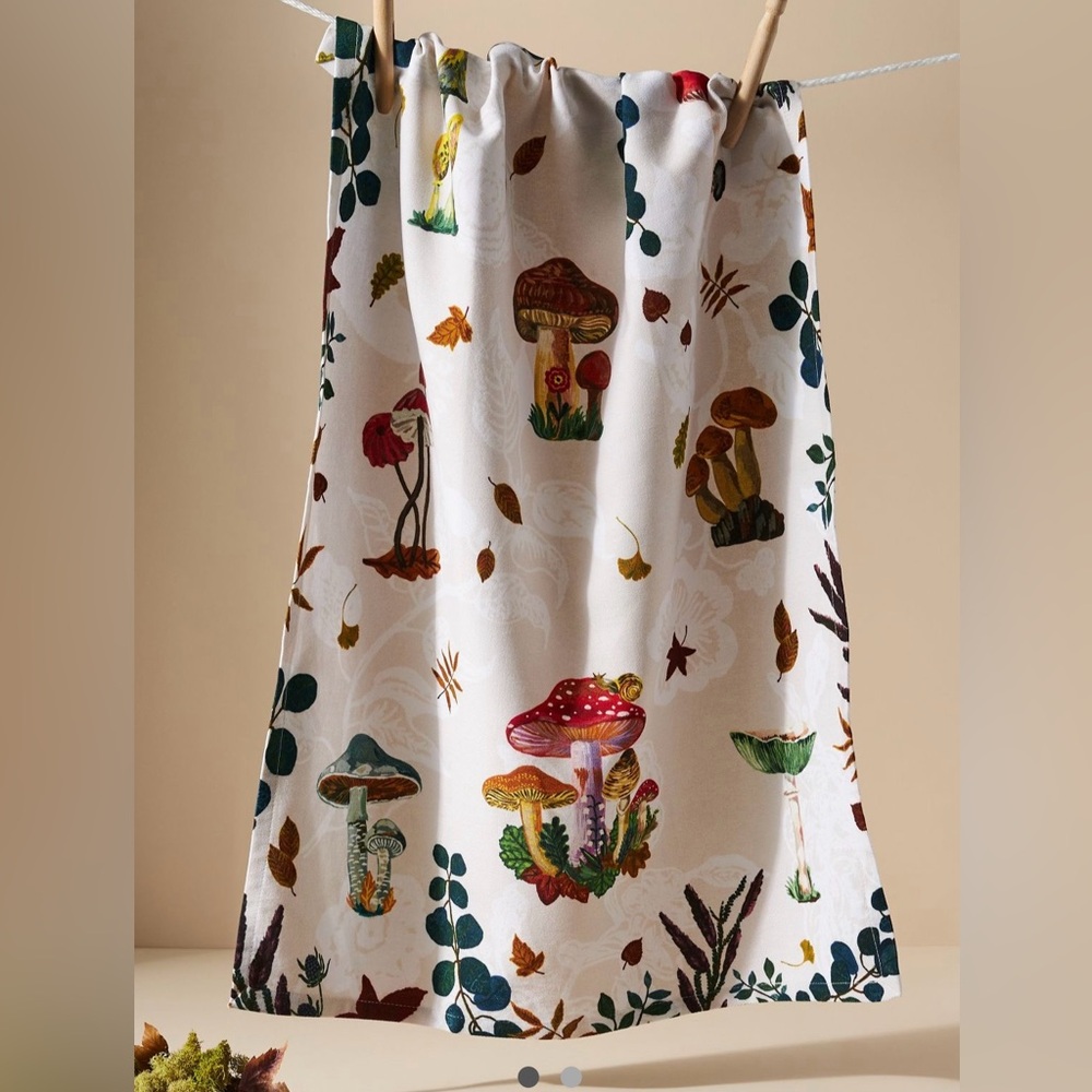 NWT Anthropologie Nathalie Lete Marais Mushroom Dish Towel
